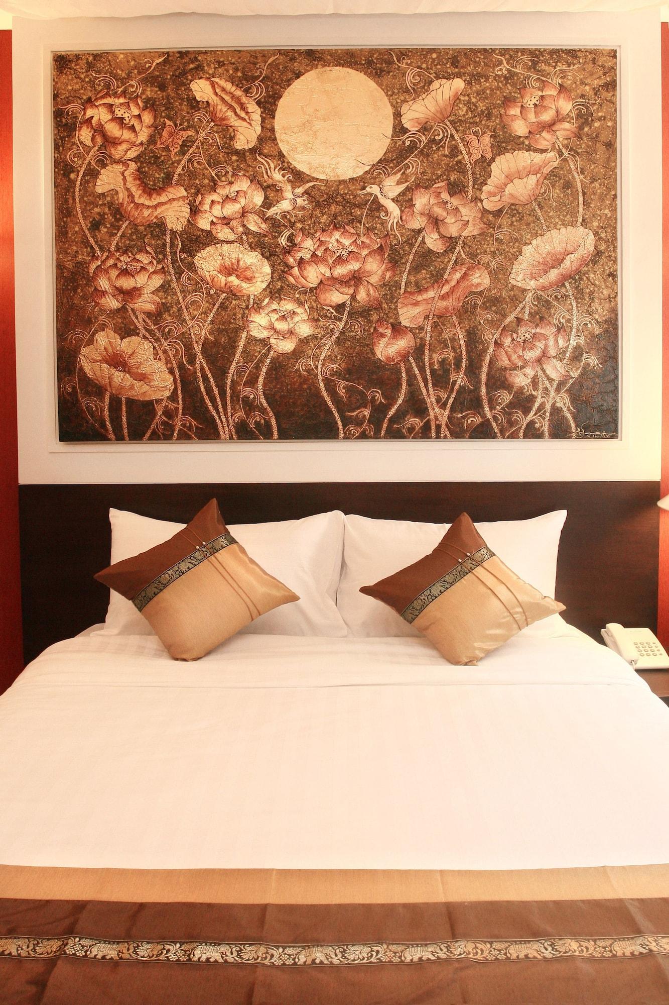 בנגקוק Mirth Sathorn Hotel מראה חיצוני תמונה