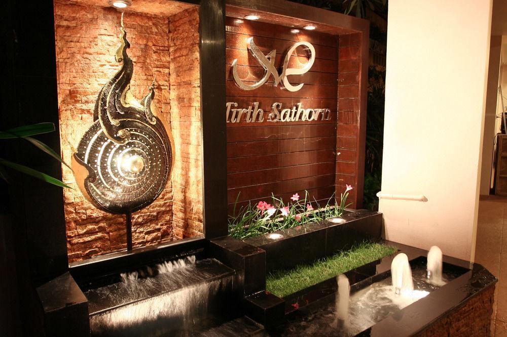 בנגקוק Mirth Sathorn Hotel מראה חיצוני תמונה
