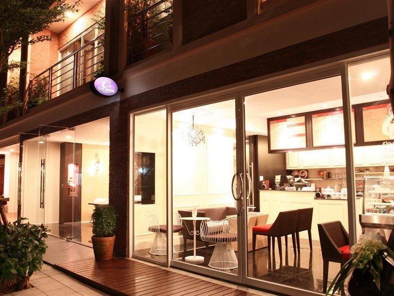 בנגקוק Mirth Sathorn Hotel מראה חיצוני תמונה